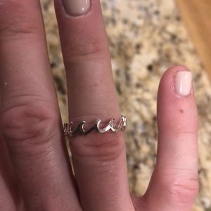 Pura Vida Sterling Wave Band